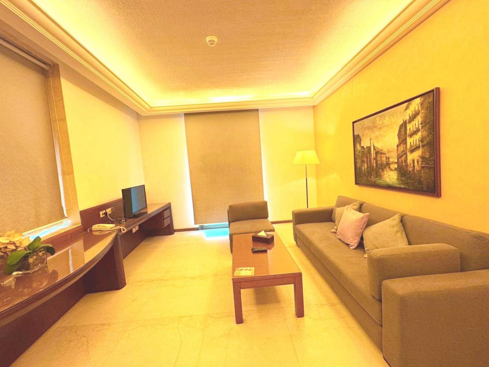 King Suites Hotel Beirut Exterior photo