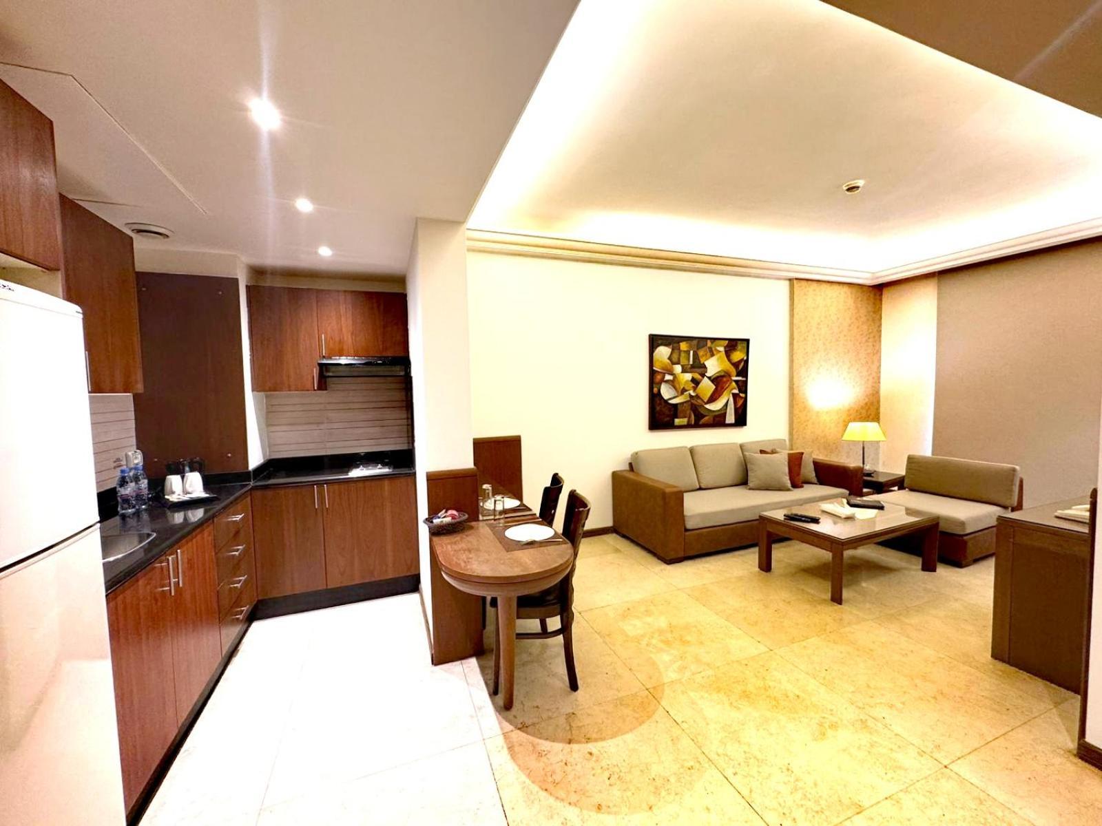 King Suites Hotel Beirut Exterior photo